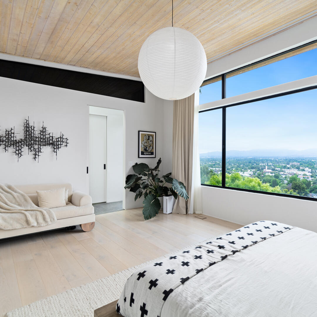 GOLDENLINE CONSTRUCTION - COMPLETE HOME RENOVATION IN SHERMAN OAKS