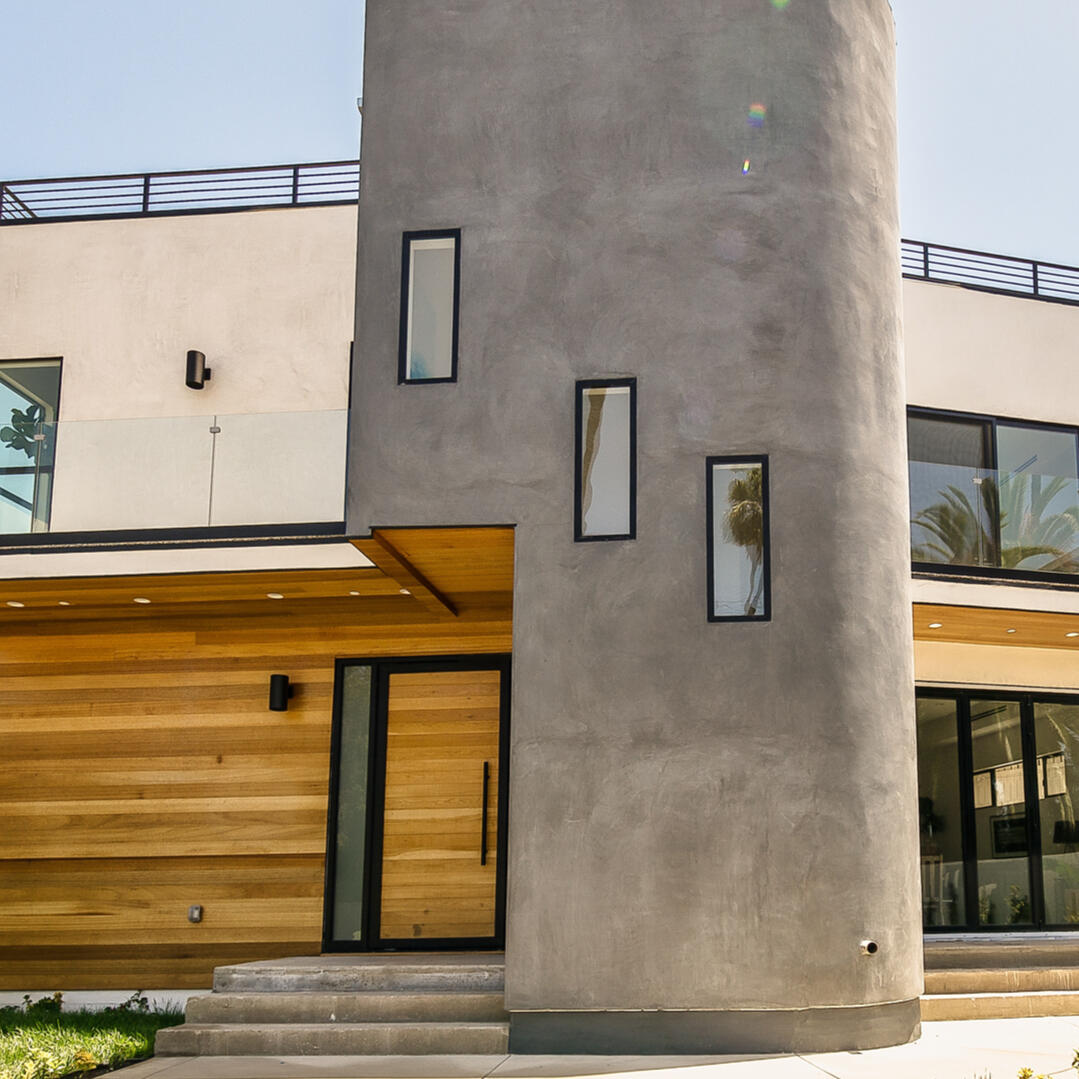 GOLDENLINE CONSTRUCTION - INTERIOR & EXTERIOR FULL HOME RENOVATION IN VENICE, CA